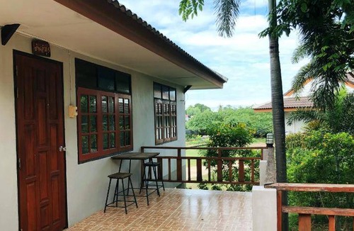 Nakhon Sawan Resort | 28 m² Resort ∙ 6 guests