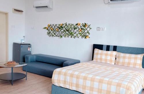 Taman Mount Austin Apartment | 28# Yellow Bloom Cottage - Mount Austin, JB