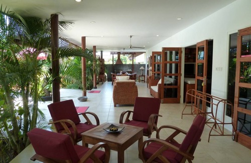 Kalisada Villa | 288 m² Villa ∙ 3 bedrooms ∙ 6 guests