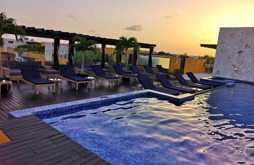 Tohoku House | 2BR CONDO WITH TERRACE AND BBQ IN PLAYA DEL CARMEN LUNADA