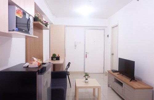 Pluit Apartment | 2BR Cozy at Green Bay Pluit Apartment Baywalk By Travelio