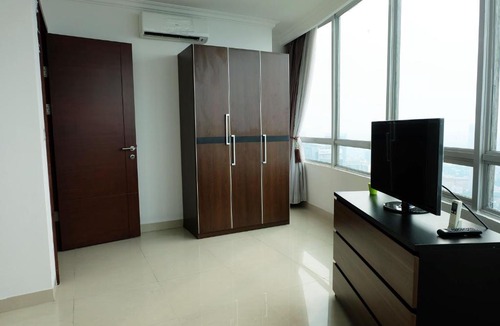 Kuningan Apartment | 2BR Denpasar Residence Penthouse Apartment By Travelio