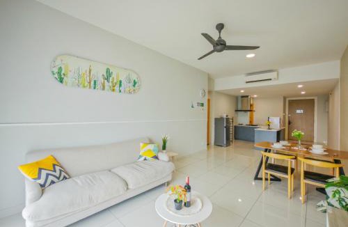 Central District Apartment | 2BR WIFI, Mid Valley, Mosaic Southkey, 5-7 pax, 7 mins to CIQ