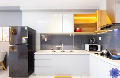 Phu Nhuan Apartment | 2BRs Apartment in Luxury Building W/Free Gym, Pool and Airport Pick up
