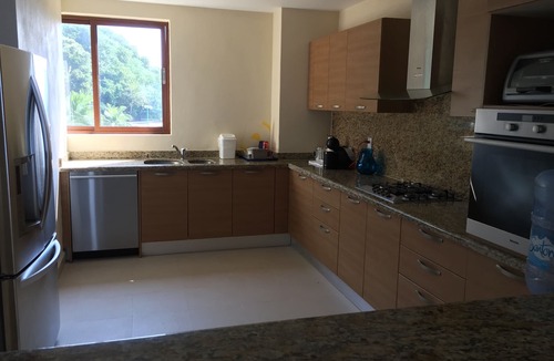 Ixtapa Condo | 3,400 sqft OCEANFRONT 3 BDR 4 BTR AMAZING CONDO. 900SQFT TERRACE STUNNING VIEWS