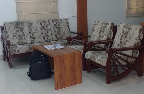 HITEC City Apartment | 3 Bed Room Hitech Shilparamam Guest House