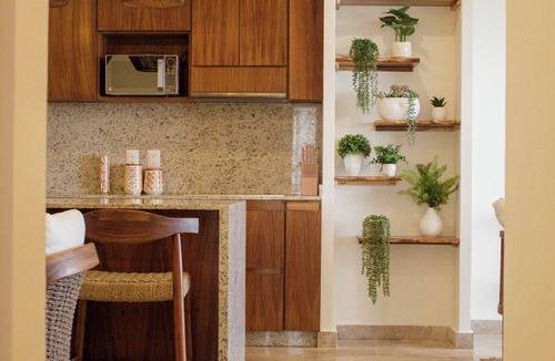 Colonia Centro Condo | 3 Bedroom Condo 2 Private Balconies, Pool, Gym in Downtown Cozumel.