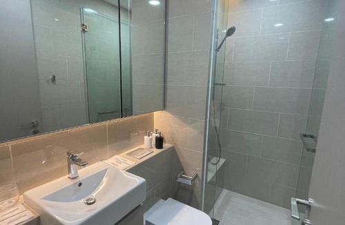 Downtown Kota Kinabalu Hotel | 3 Bedroom Seaview Suite, Coralbay by Ayuhouz