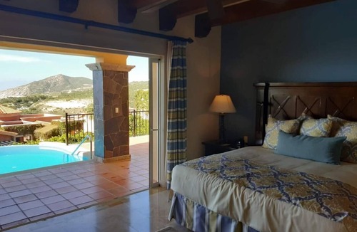 Paraiso Escondido Resort | 3-bedroom villa in Cabo San Lucas with private infinity pool and jacuzzi