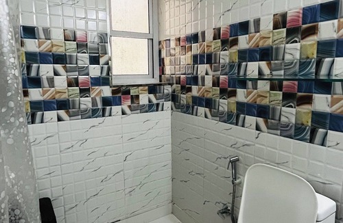 Vasant Kunj Apartment | 3-BHK apartment in New Delhi with WiFi, AC at a 15 min distance from IGI Airport