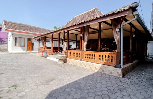 Wonosari Bed & Breakfast | 30 m² Bed and breakfast ∙ 4 guests
