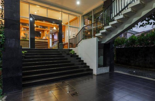 Ragunan Bed & Breakfast | 30 m² Bed and breakfast ∙ 10 guests