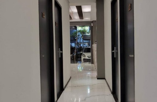 Karawang Hotel | 30 m² Hotel ∙ 2 guests