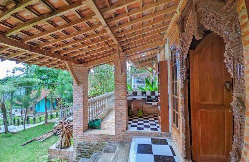 Ciawi Hotel | 32 m² Hotel ∙ 4 bedrooms ∙ 10 guests