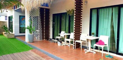 Koh Lan Resort | 32 m² Resort ∙ 4 guests