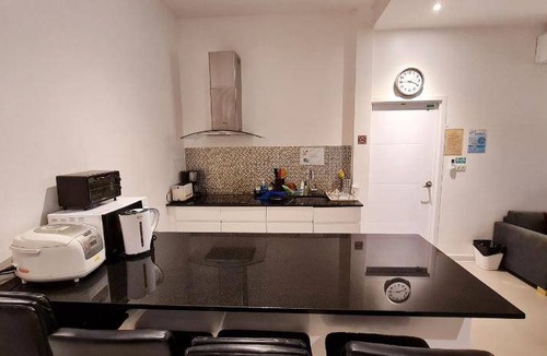 Hin Lek Fai Villa | 340 m² Villa ∙ 3 bedrooms ∙ 10 guests