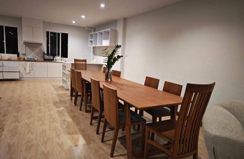 Nimman House | 350 m² House ∙ 3 bedrooms ∙ 9 guests