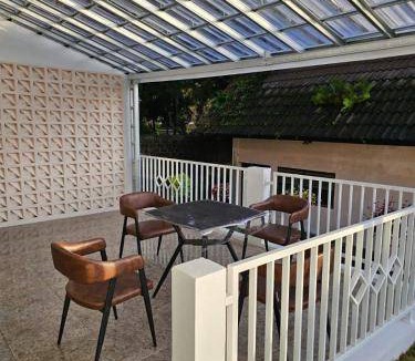 Cipanas Villa | 358 m² Villa ∙ 3 bedrooms ∙ 12 guests