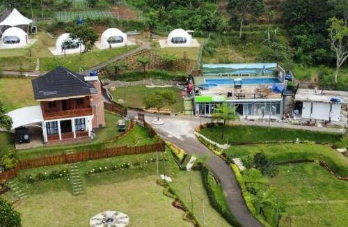 Cipanas Resort | 36 m² Resort ∙ 8 guests