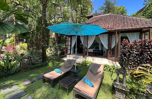 Melayang Resort | 360 m² Resort ∙ 6 guests