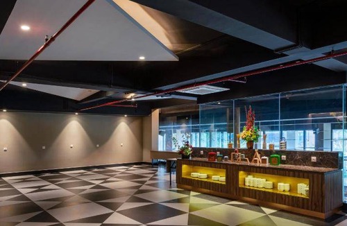 Sidoarjo Hotel | 38 m² Hotel ∙ 3 guests