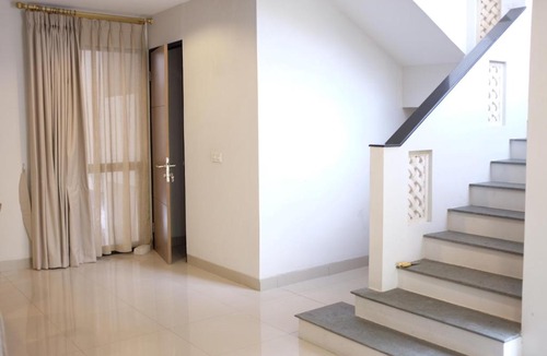 Cilandak House | 3BR 2FL Townhouse with Pool