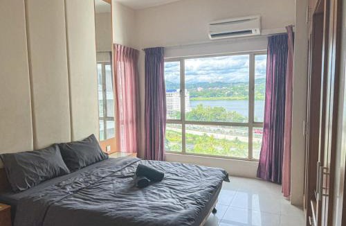 Bukit Jalil Apartment | 3BR Apartment in Serdang with Pool & Parking
