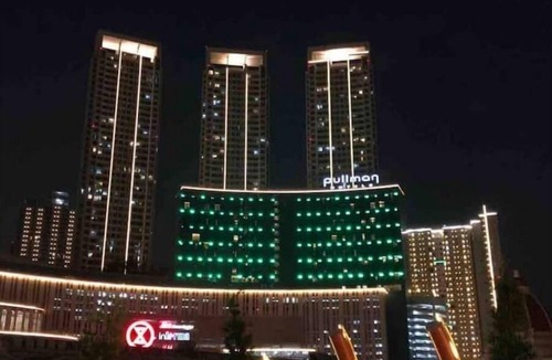 Tomang Condo | 3br- Central Park Apt 42 -125 m2