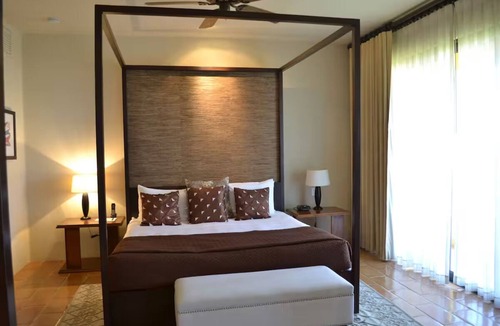El Medano Ejidal Hotel | 3BR Plus | Hacienda Beach Club | Den for Downtime, Kids’ Fun, Beach-to-Town