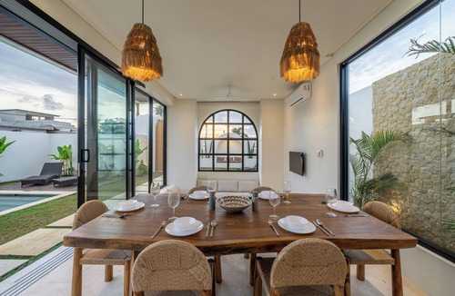 Uluwatu Villa | 3BR Villa in Central Uluwatu – Walk to Beach