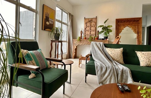 Brickfields Apartment | 3BR Vintage design Level 26, KL Sentral City View