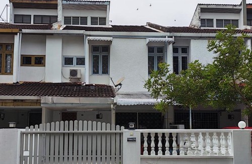 Central Seberang Perai House | 3km StAnne Kota Permai 69 Homestay