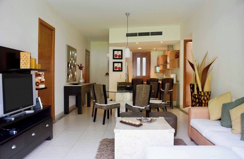 Playa Diamante Apartment | 3Rec + Jacuzzi, Pool, Balcones, in Acapulco Diamante for the whole family.