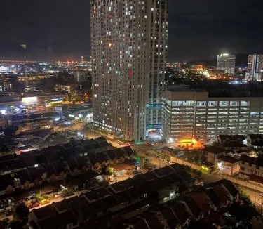 Bukit Kecil Apartment | 4 PAX ONE BEDROOM SOHO near USM SPICE ARENA AIRPORT MUTIARA SPECIALIST