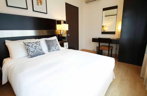 Golden Triangle Apartment | 4 Star Quality | Half d Price | at Bukit Bintang KLCC