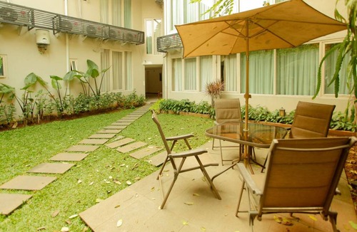 Cipete Selatan Bed & Breakfast | 40 m² Bed and breakfast ∙ 3 guests