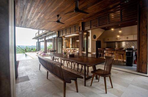 Kuta Resort | 400 m² Resort ∙ 4 bedrooms ∙ 12 guests