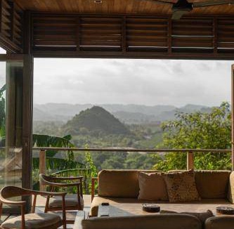 Kuta Resort | 400 m² Resort ∙ 4 bedrooms ∙ 12 guests