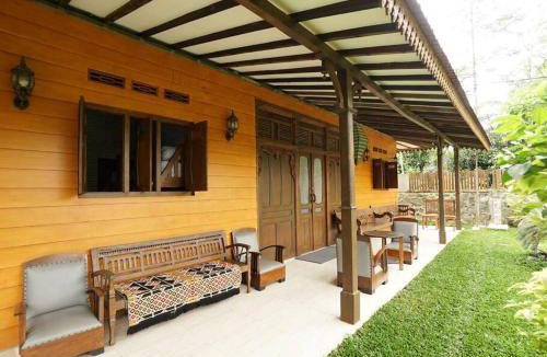 Pancawati House | 42 m² House ∙ 4 bedrooms ∙ 15 guests