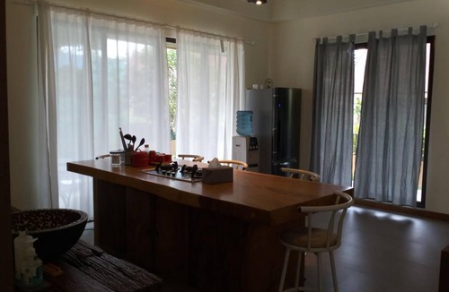 Gadog Villa | 432 m² Villa ∙ 4 bedrooms ∙ 15 guests
