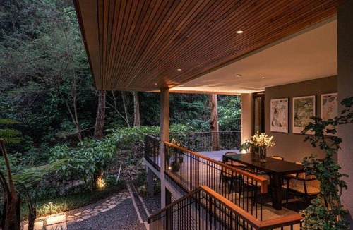 Bandung Apartment | 450 m² Serviced apartment ∙ 5 bedrooms ∙ 16 guests