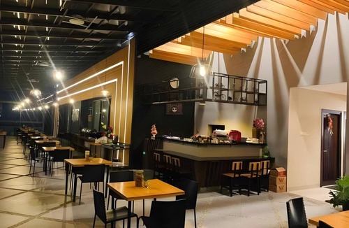 Wonosobo Hotel | 46 m² Hotel ∙ 3 guests