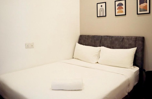 Petaling Jaya Apartment | 4pax Hazelwood Suite, Azure Paradigm PJ, 2 Bedroom 1 Bathroom