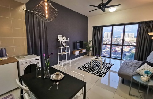 Petaling Jaya Condo | 5-6 Pax cozy suite Icon City @ Petaling Jaya & Sunway