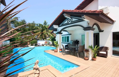 Bophut Villa | 5 Bedroom Villa in Fisherman's Village