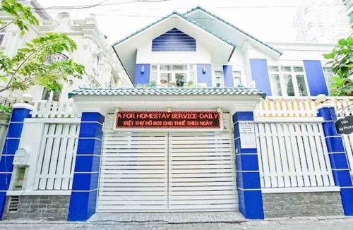 Thu Thiem Villa | ❤️5 BRs -6 bath- Pool VILLA✔️14pax ☘️prvt Pool ⭐️Karaoke♨️BBQ❤️Dist.2 (Estella Height)