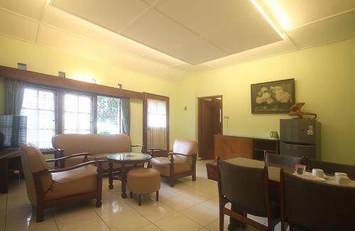 Ambarawa Resort | 50 m² Resort ∙ 8 guests