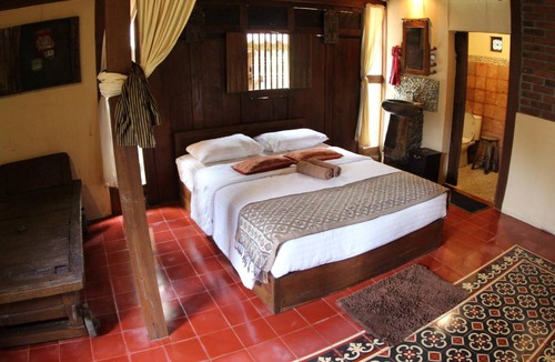 Pakem Villa | 500 m² Villa ∙ 4 bedrooms ∙ 20 guests
