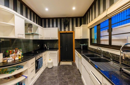 South Pattaya Villa | 500 m² Villa ∙ 4 bedrooms ∙ 10 guests