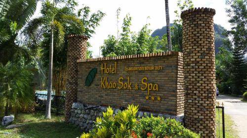 Khlong Sok Resort | 54 m² Resort ∙ 2 bedrooms ∙ 4 guests